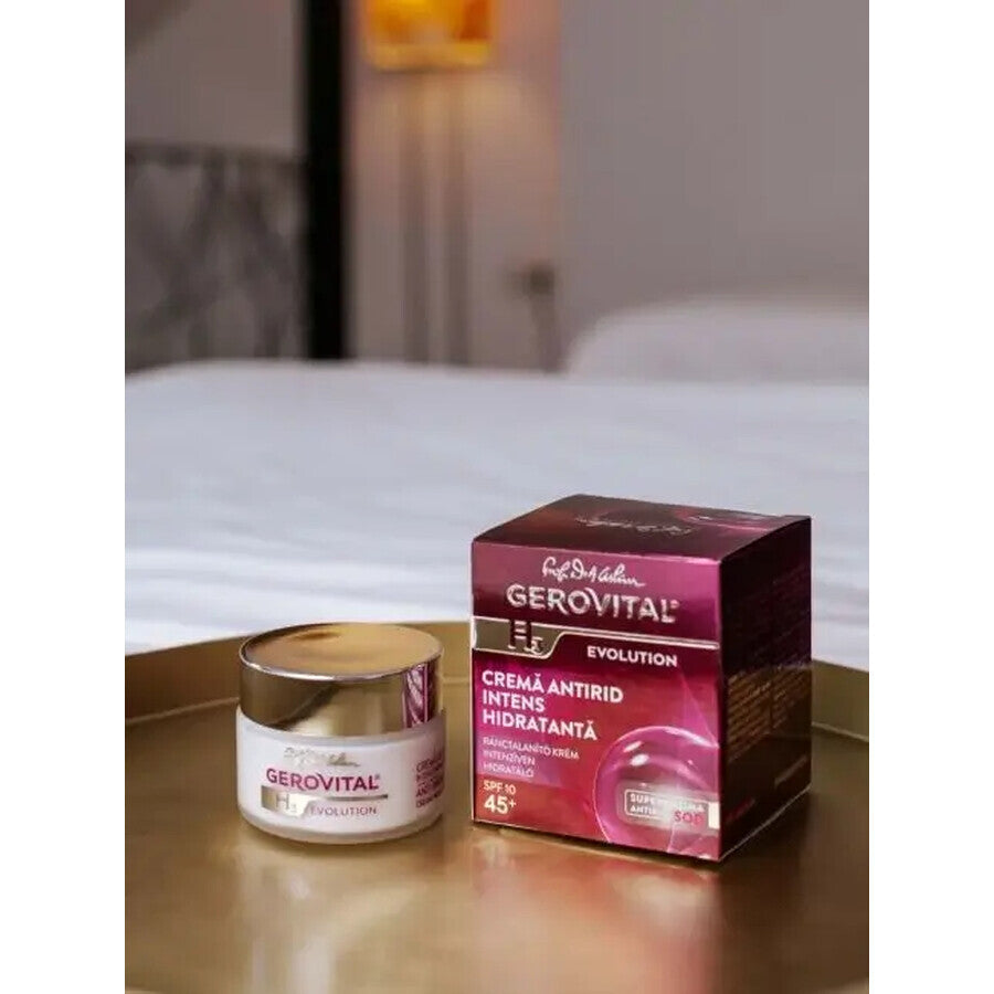 Crema Antirughe Intensamente Idratante con SFP 10, Gerovital H3 Evolution, 50 ml, Farmec